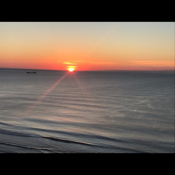 Meet your Posher, Tracie - Picture 1 of 1